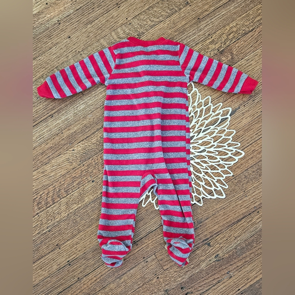 Carter's Child of Mine Reindeer Velour footed Sleeper Size 6-9 Months - Picture 7 of 7
